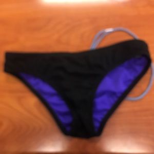Jolyn black bikini bottoms!!! (Size XS)